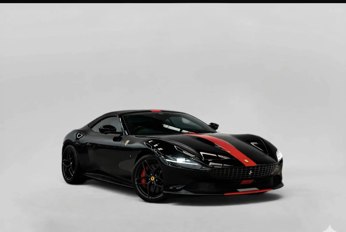 Ferrari Roma 2025 للإيجار في Dubai